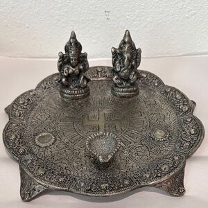 Laskshmi Ganesh idol with diya on 8” silver plate